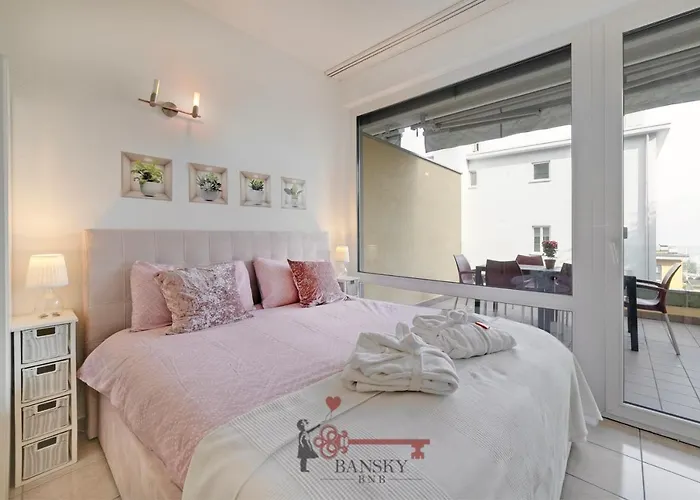 'cuore Di Rose' Parking - Welcome Set, Netflix, For 4 Persons -by Easylife Swiss Lugano