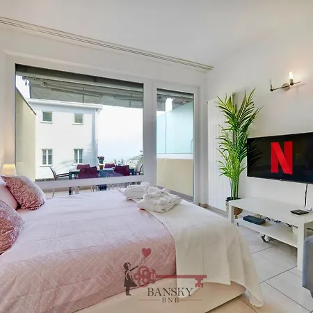 Apartment 'cuore Di Rose' Parking - Welcome Set, Netflix, For 4 Persons -by Easylife Swiss *