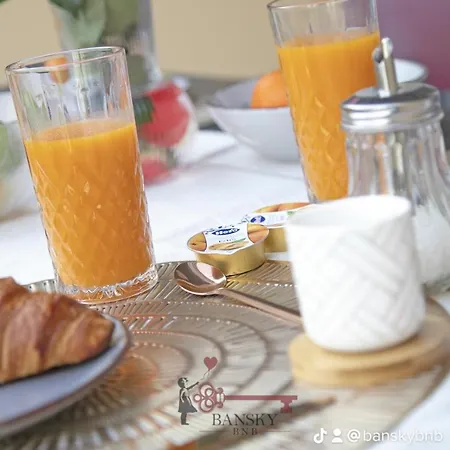 'cuore Di Rose' Parking - Welcome Set, Netflix, For 4 Persons -by Easylife Swiss Lägenhet