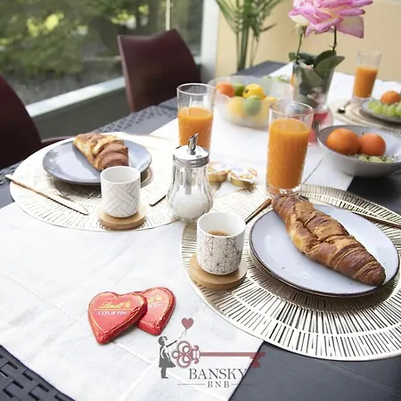 'cuore Di Rose' Parking - Welcome Set, Netflix, For 4 Persons -by Easylife Swiss